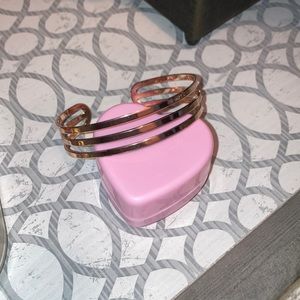 Rose gold bracelet/cuff by Paparazzi